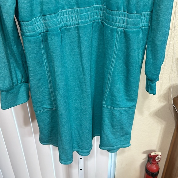 18. Time and Tru Dress - Picture 3 of 6